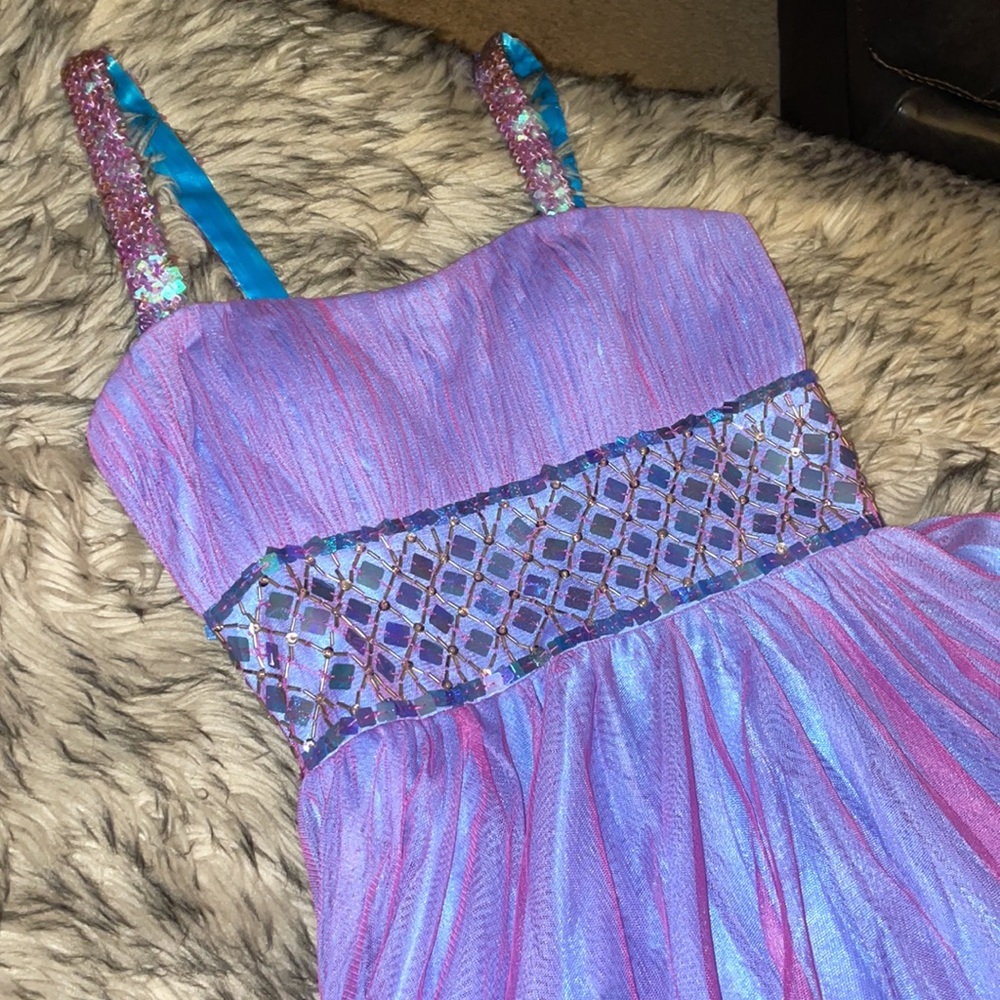 Gown / Prom Dress - Picture 7 of 13